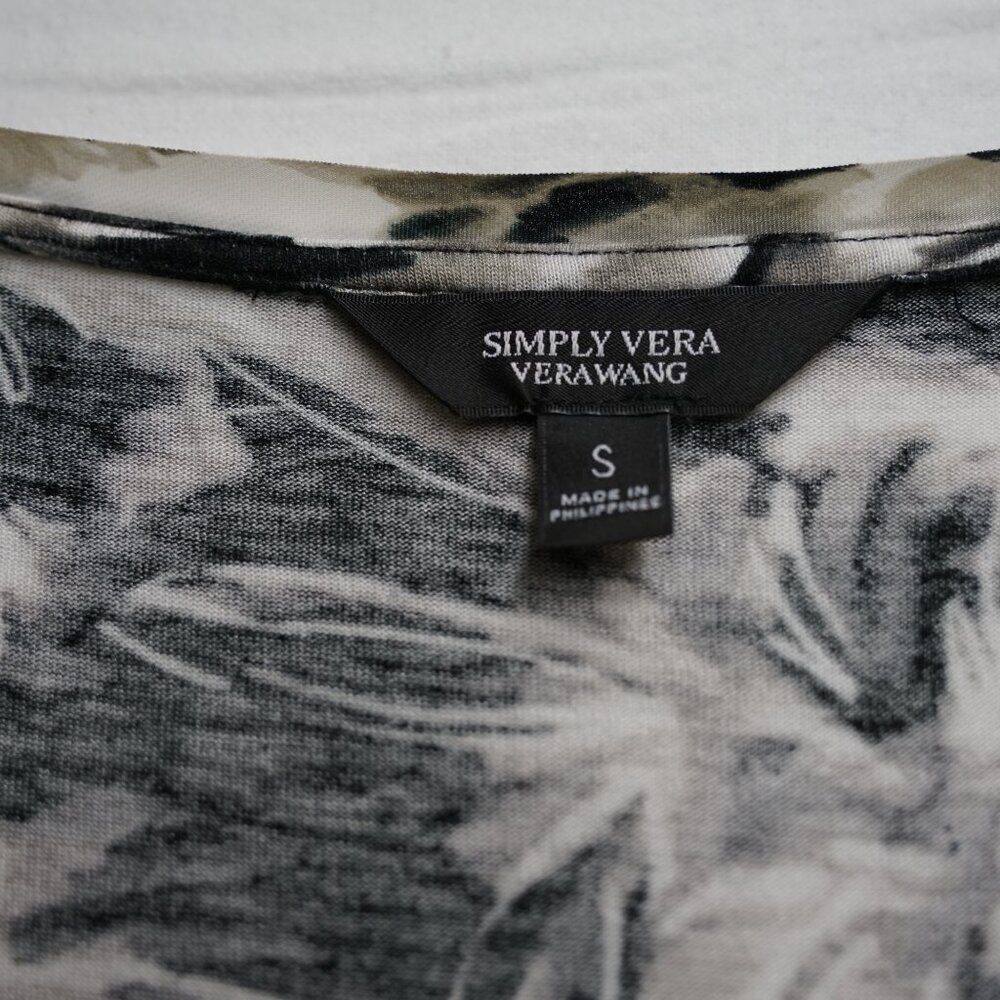 Women's Blouse T-Shirt, Vera Wang, Simply Vera, Black and White, Size Small - Picture 5 of 7